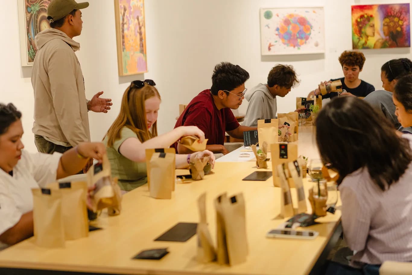 Labyrinth Art Gallery - image 2